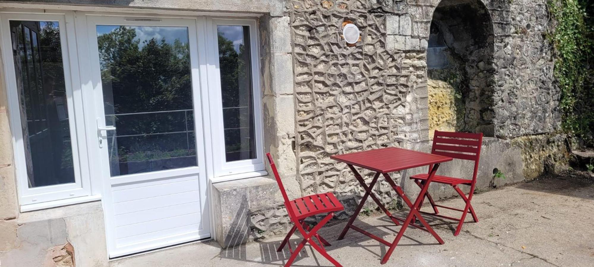Le Cocon Troglodyte Apartment Saint-Etienne-de-Chigny Exterior photo